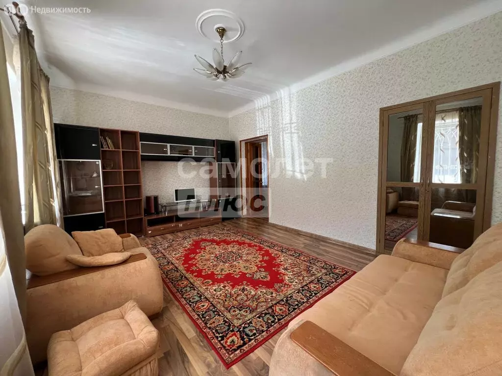 2-комнатная квартира: Махачкала, улица Заманова, 16 (47 м) - Фото 0