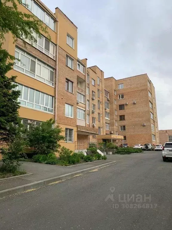 2-к кв. Приморский край, Владивосток ул. Прапорщика Комарова, 18 (55.0 ... - Фото 1