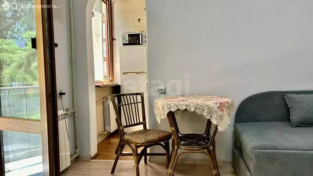 1-комнатная квартира: Ялта, улица Тренёва, 3 (20 м) - Фото 1