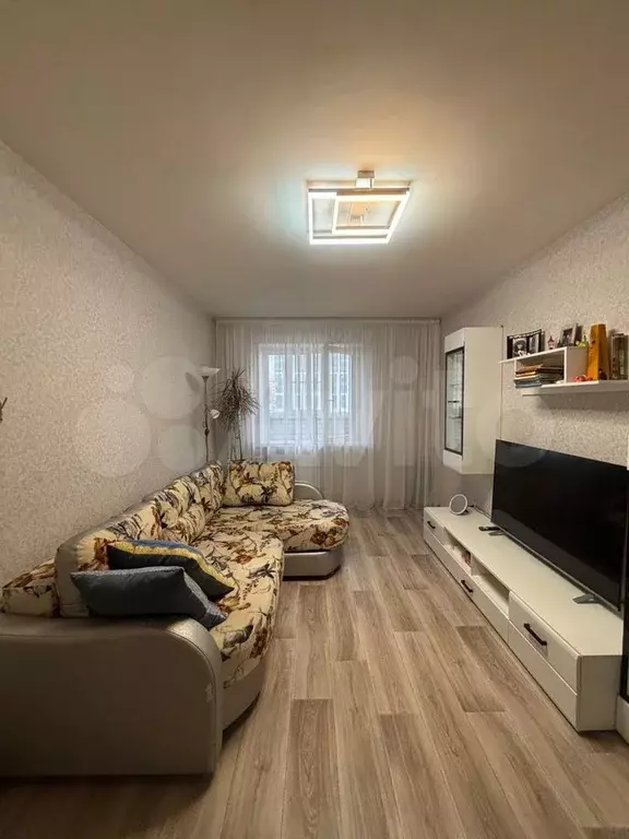 2-к. квартира, 55,5 м, 5/9 эт. - Фото 0