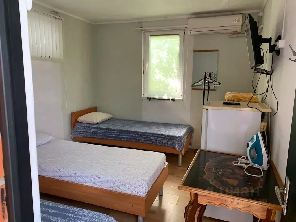 Комната Краснодарский край, Геленджик Западный пер., 11 - Фото 1