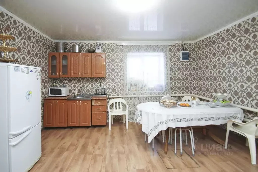 Дом в Омская область, Омск Порт-Артур мкр, ул. 1-я Электровозная, 9 ... - Фото 0