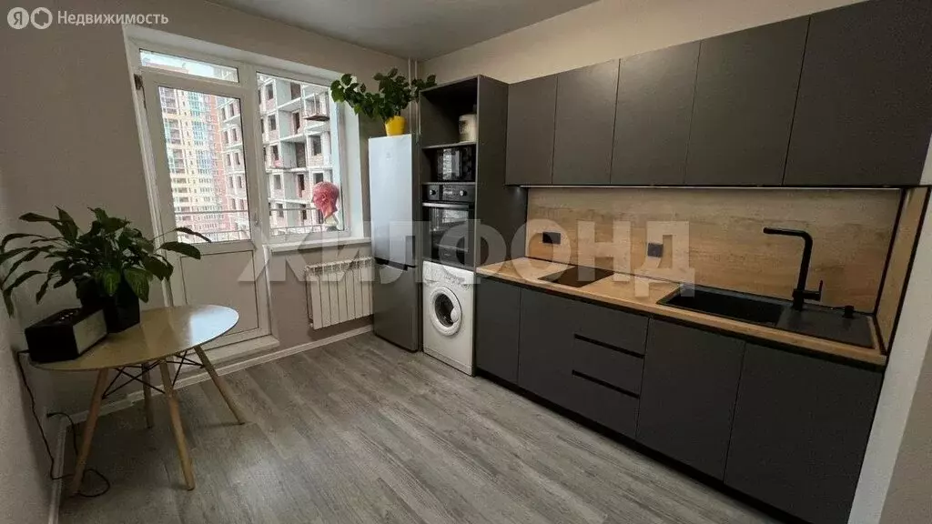 1-комнатная квартира: Новосибирск, улица Дуси Ковальчук, 244 (39.2 м) - Фото 1