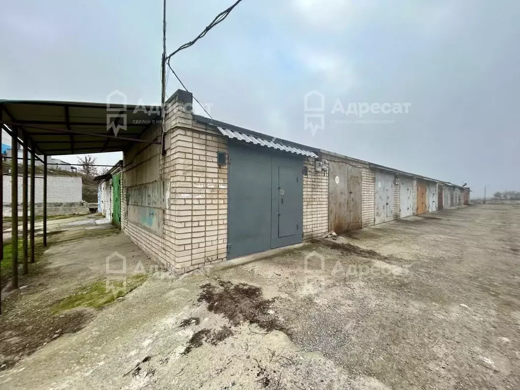 Гараж в Волгоградская область, Волгоград Авиаторская ул. (19 м) - Фото 1