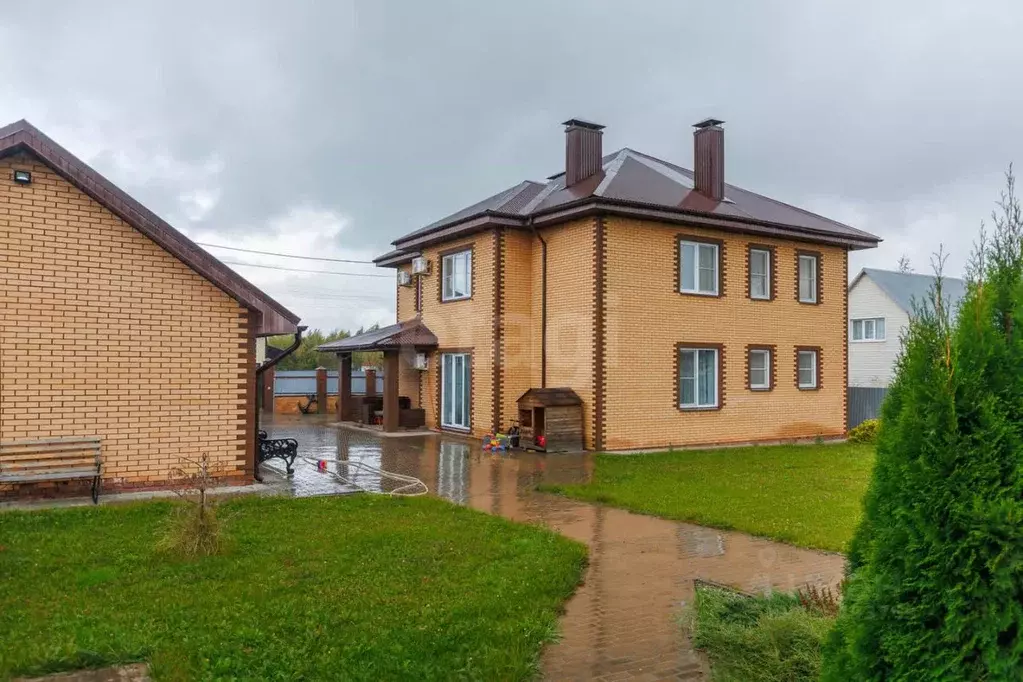 Дом в Удмуртия, Ижевск ул. Василия Меркушева, 19 (200 м) - Фото 1