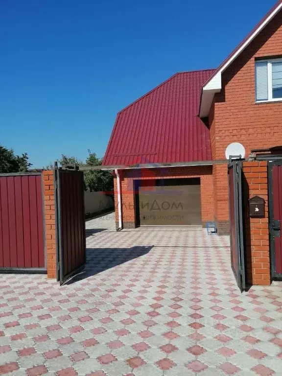 Дом в Белгородская область, Старый Оскол Кленовая ул. (237 м) - Фото 2