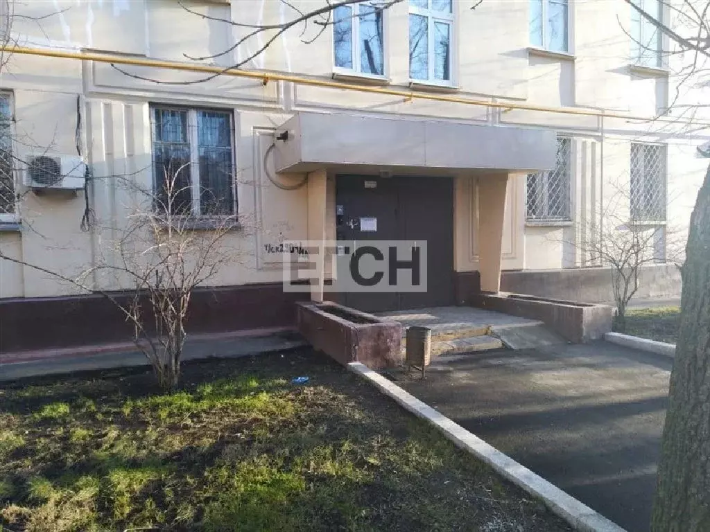 Продается комната в 3-комнатной квартире - Фото 0