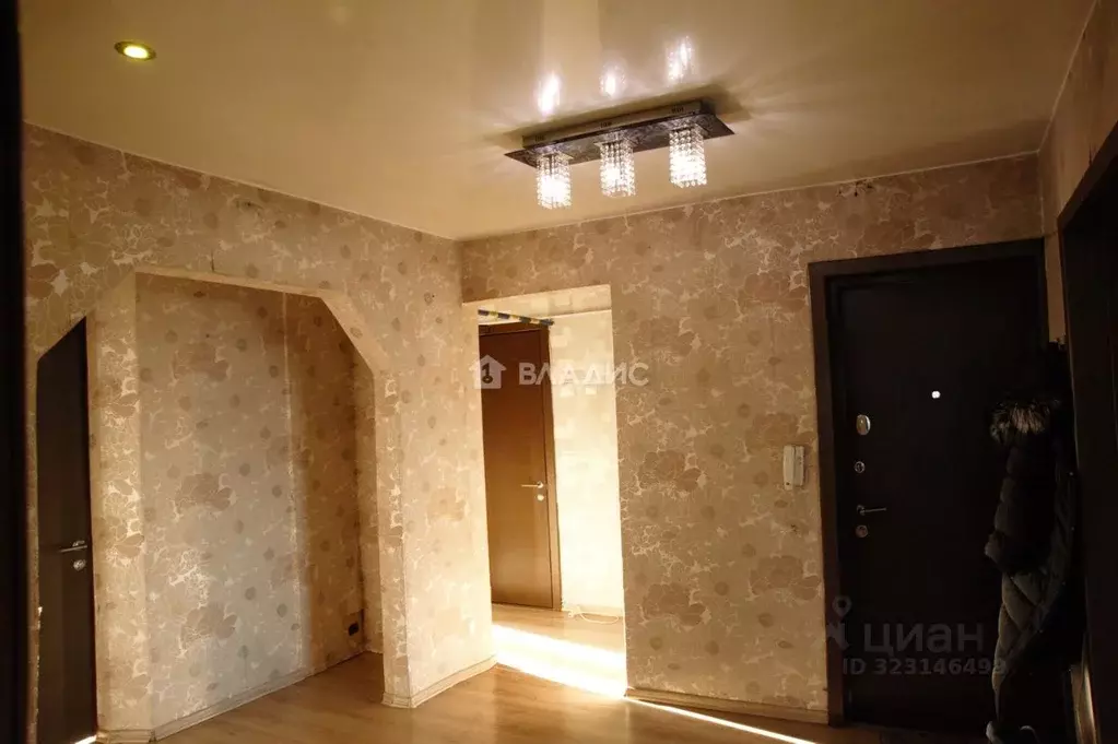 4-к кв. Бурятия, Улан-Удэ ул. Гагарина, 85 (87.5 м) - Фото 2