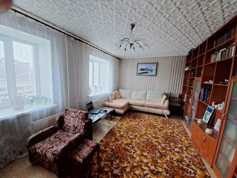 3-к кв. Омская область, Омск ул. Масленникова, 78 (74.0 м) - Фото 2