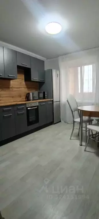 1-к кв. Татарстан, Нижнекамск просп. Химиков, 6 (38.0 м) - Фото 1