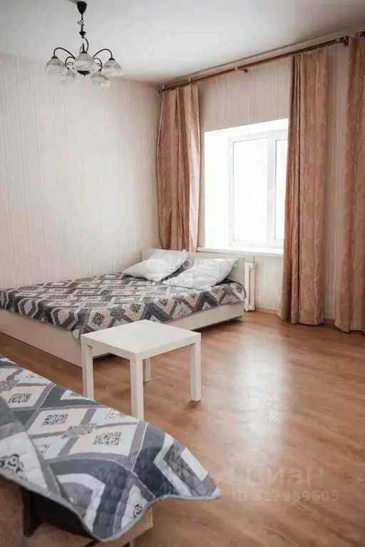 1-к кв. Башкортостан, Уфа ул. Даута Юлтыя, 3 (33.2 м) - Фото 0