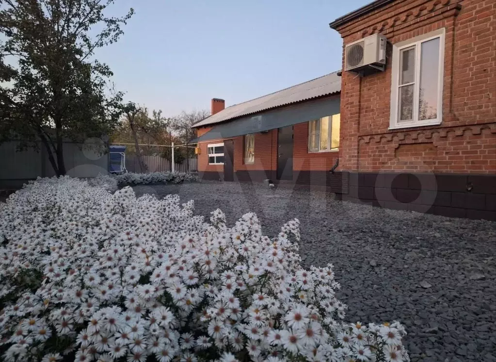 Дом 100 м на участке 4 сот. - Фото 0