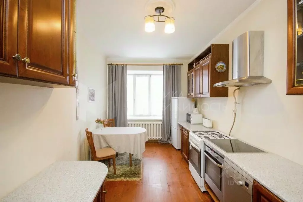 Коттедж в Тюменская область, Тюмень ул. Агеева, 113 (270 м) - Фото 1