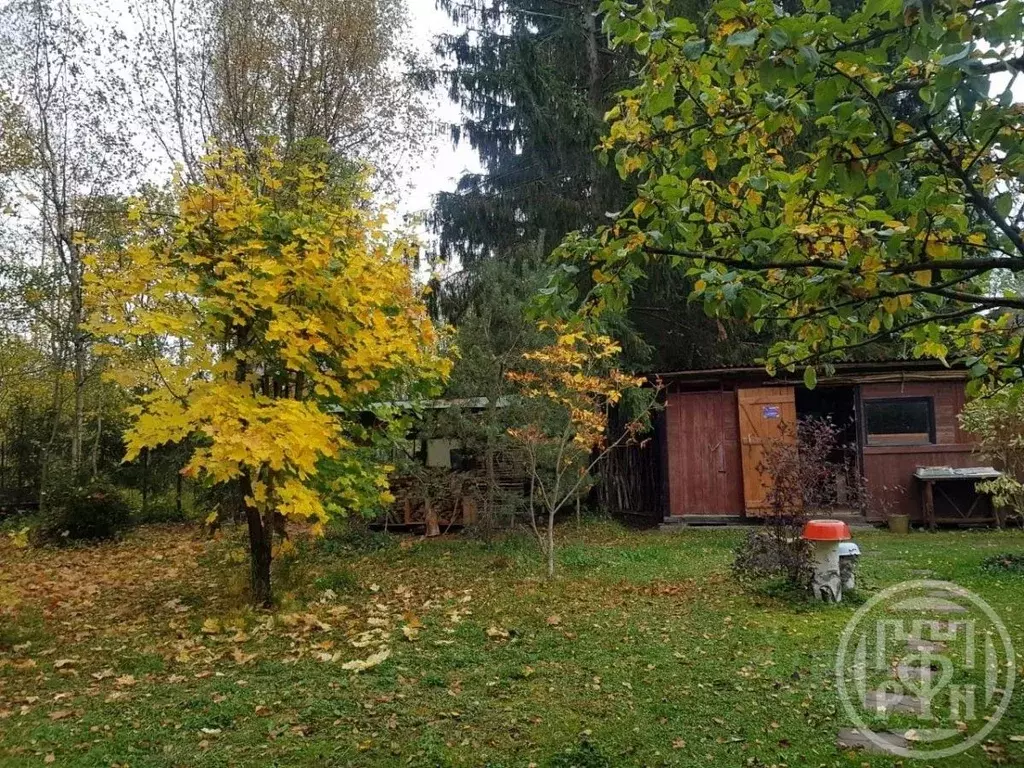 Дом в Ленинградская область, Гатчинский район, Вырица городской ... - Фото 0