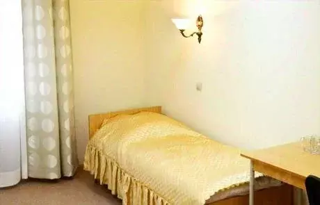 Комната Свердловская область, Екатеринбург ул. Короленко, 5 (18.0 м) - Фото 1