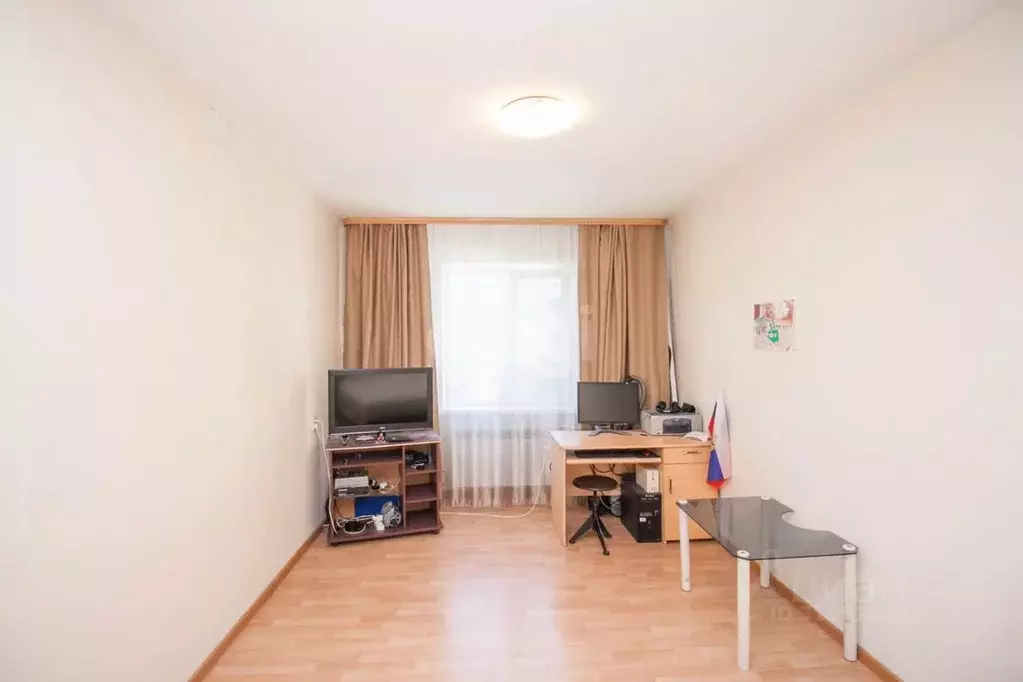 1-к кв. Сахалинская область, Южно-Сахалинск ул. Чехова, 43 (33.0 м) - Фото 1