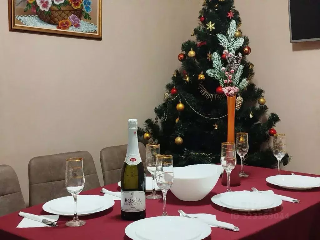 Дом в Вологодская область, Великий Устюг Набережная ул., 87 (120 м) - Фото 1