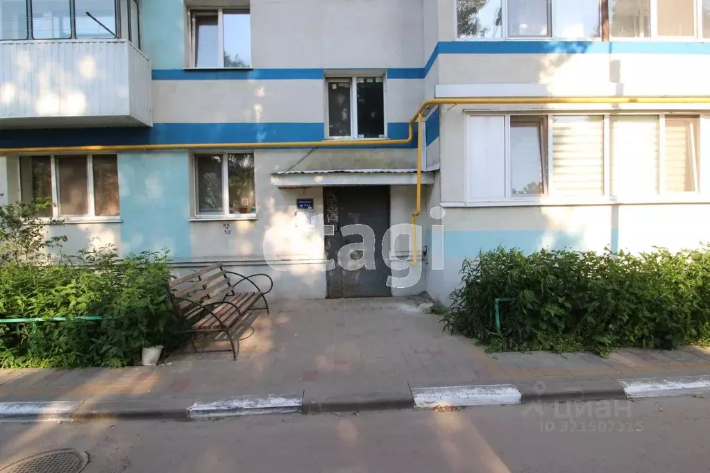2-к кв. Белгородская область, Белгород ул. Победы, 14 (40.5 м) - Фото 1