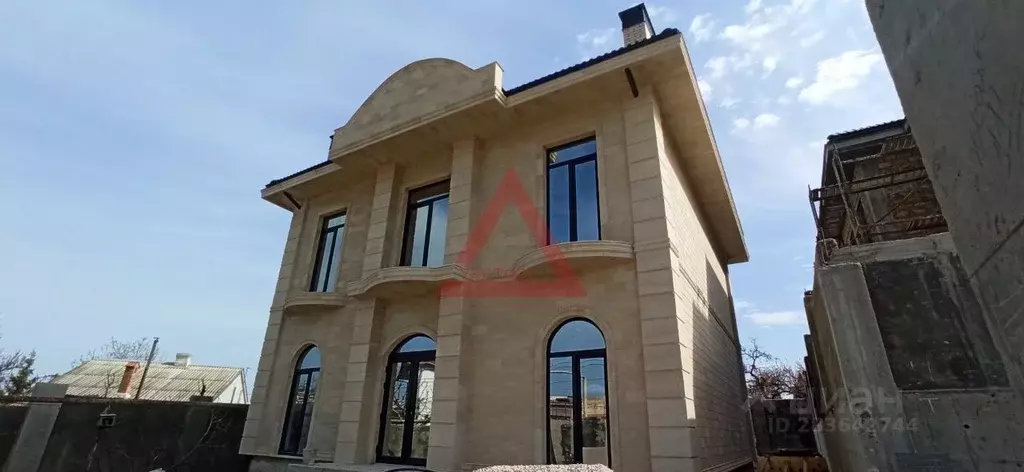 Дом в Севастополь ул. Краснодарская, 3 (200 м) - Фото 1