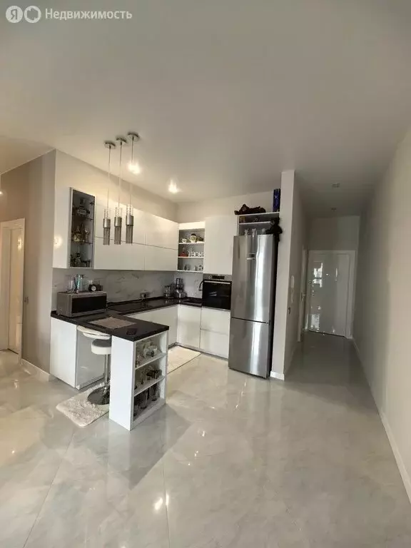 3-комнатная квартира: Екатеринбург, Счастливая улица, 3 (69 м) - Фото 1