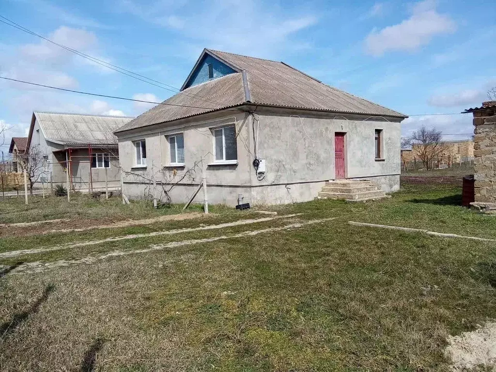 Дом в Крым, Симферопольский район, с. Первомайское ул. Тихая (92 м) - Фото 2