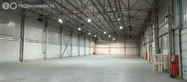 Склад (1500 м) - Фото 1