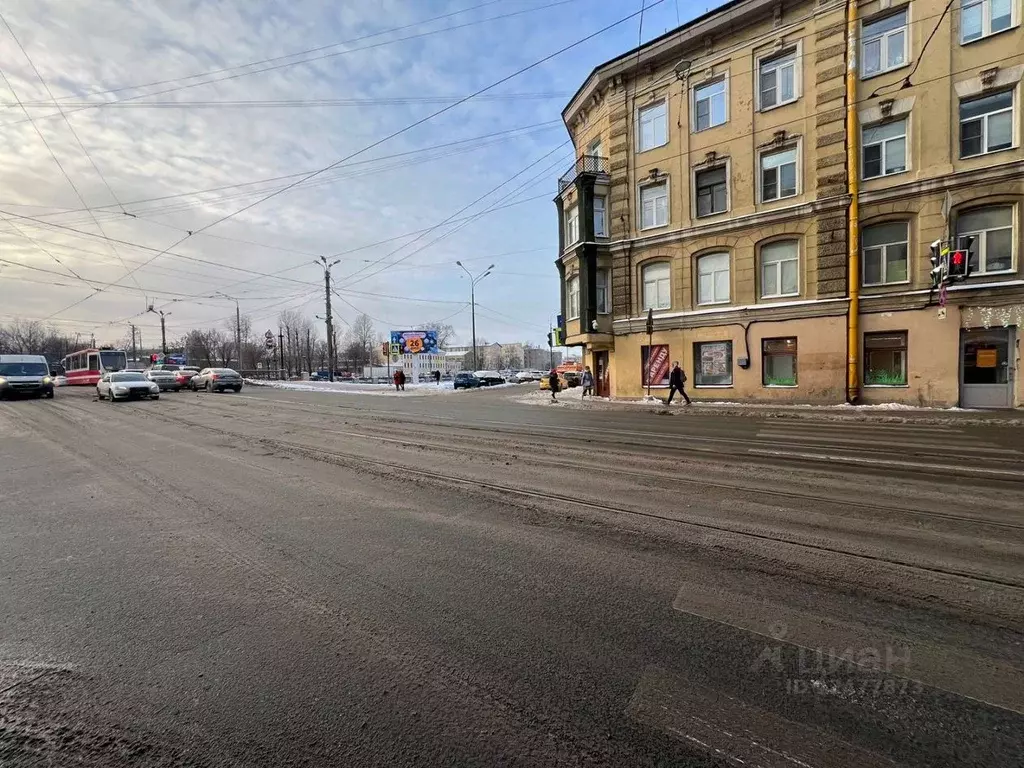 Торговая площадь в Санкт-Петербург наб. Обводного Канала, 219-221 (300 ... - Фото 1