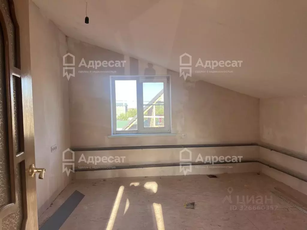 Дом в Волгоградская область, Волгоград ул. имени Менделеева (115 м) - Фото 2