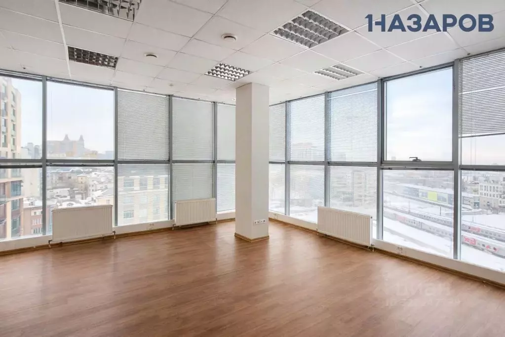 Офис в Новосибирская область, Новосибирск Коммунистическая ул., 2 (264 ... - Фото 2