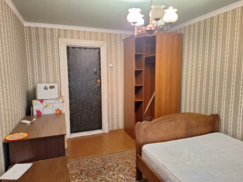 Комната Смоленская область, Смоленск ул. Черняховского, 14 (13.0 м) - Фото 1