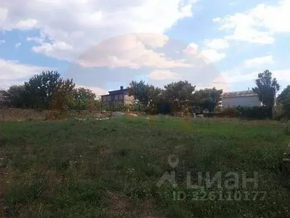 Участок в Крым, Сакский район, Ореховское с/пос, с. Михайловка ул. ... - Фото 2