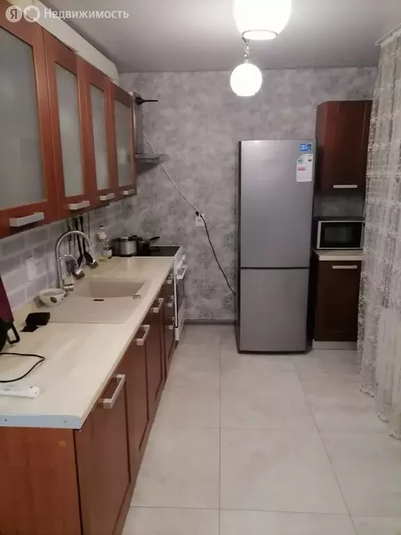 3-комнатная квартира: Волгодонск, улица Маршала Кошевого, 4 (62 м) - Фото 0