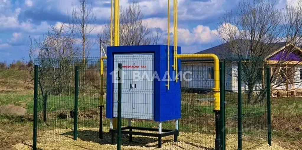 Участок в Ленинградская область, Тосненский район, Красный Бор пгт, ... - Фото 1