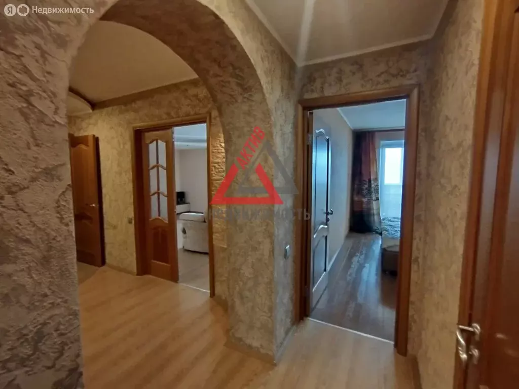 3-комнатная квартира: Каменск-Уральский, улица Мичурина, 63 (94.1 м) - Фото 2