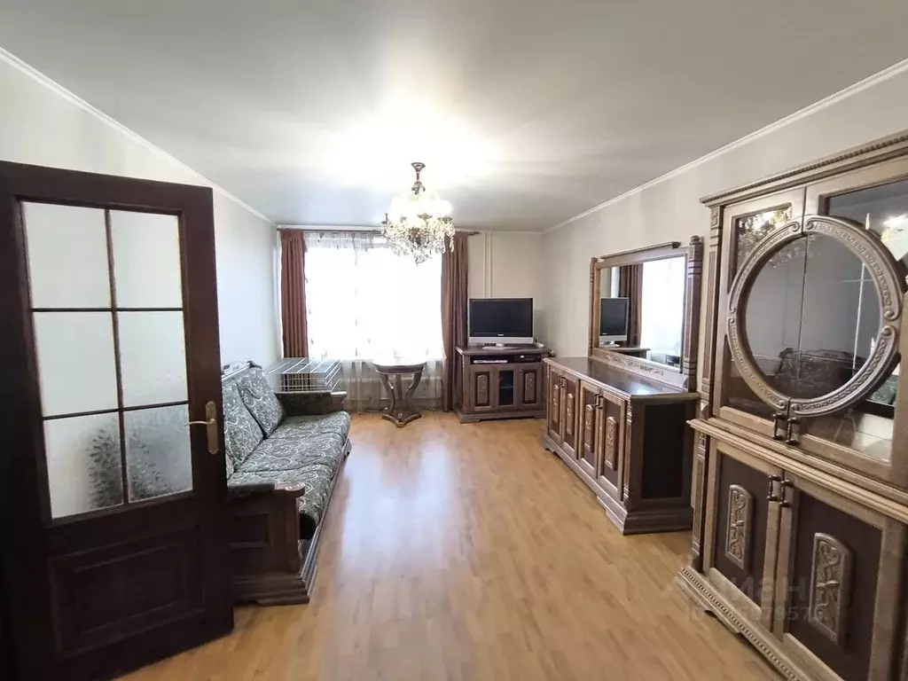 3-к кв. Москва ул. Молостовых, 2К1 (65.4 м) - Фото 1