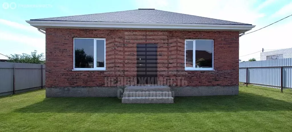 Дом в село Новобессергеневка, Кедровая улица, 30 (80 м) - Фото 2