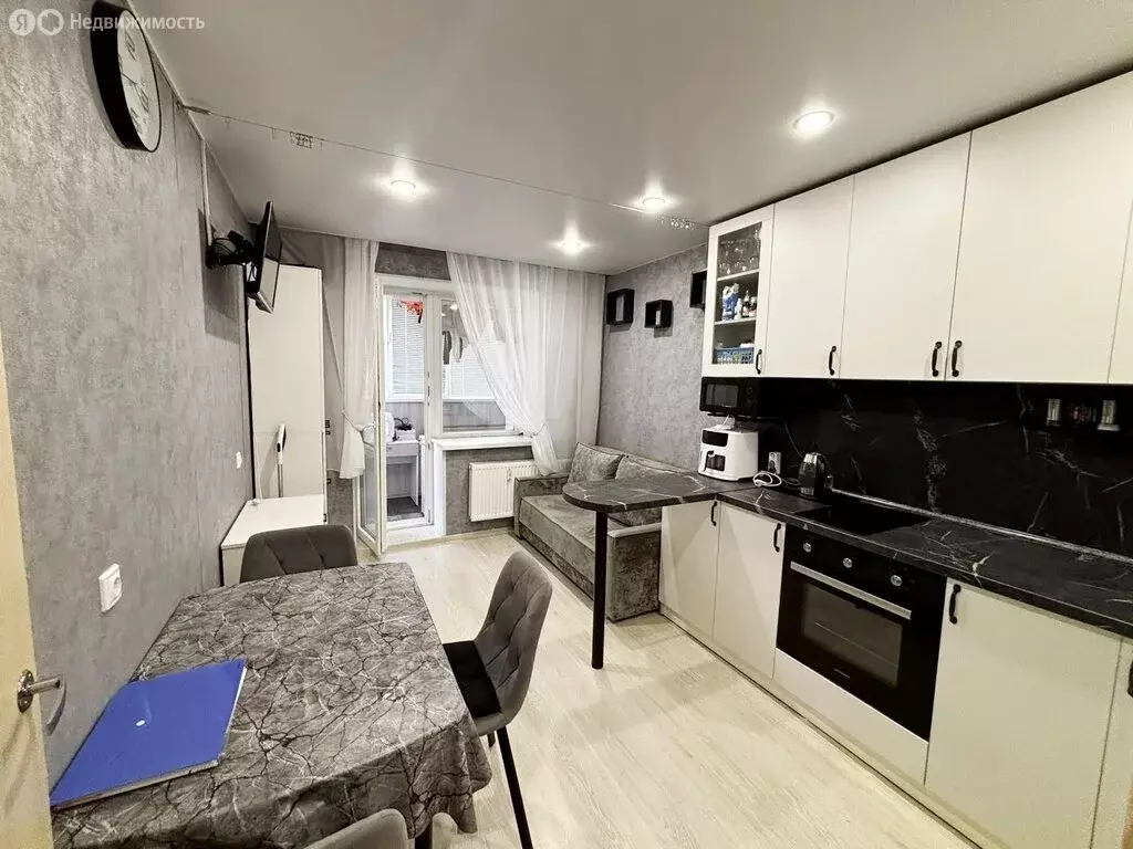 2-комнатная квартира: Череповец, Октябрьский проспект, 92 (48 м) - Фото 1