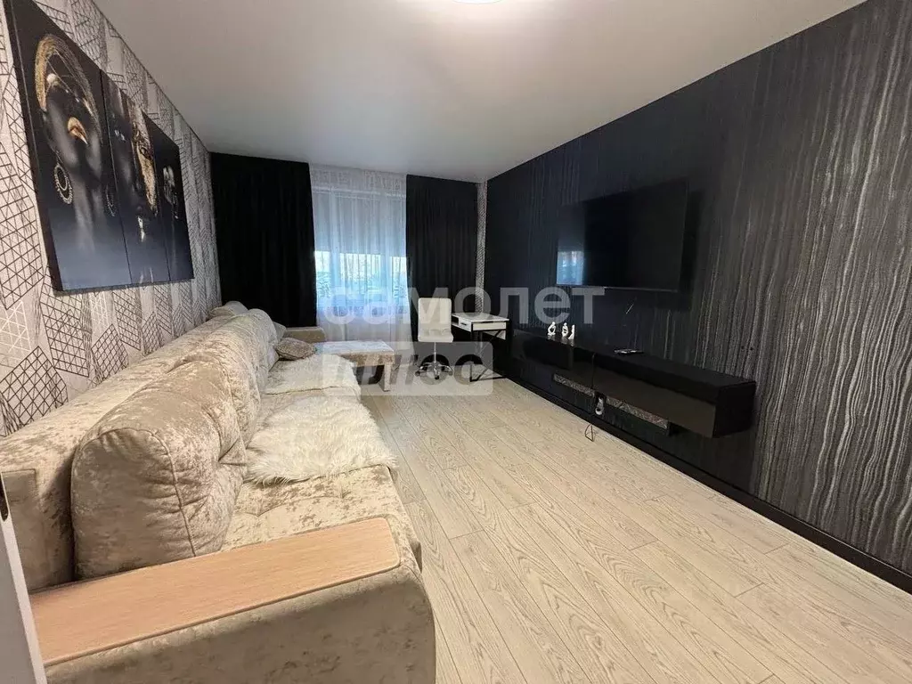 1-к кв. Оренбургская область, Оренбург ул. Автомобилистов, 15 (43.0 м) - Фото 1