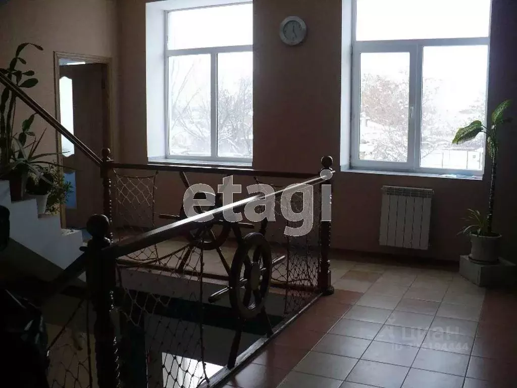 Офис в Краснодарский край, Ейск ул. Розы Люксембург (550 м) - Фото 1