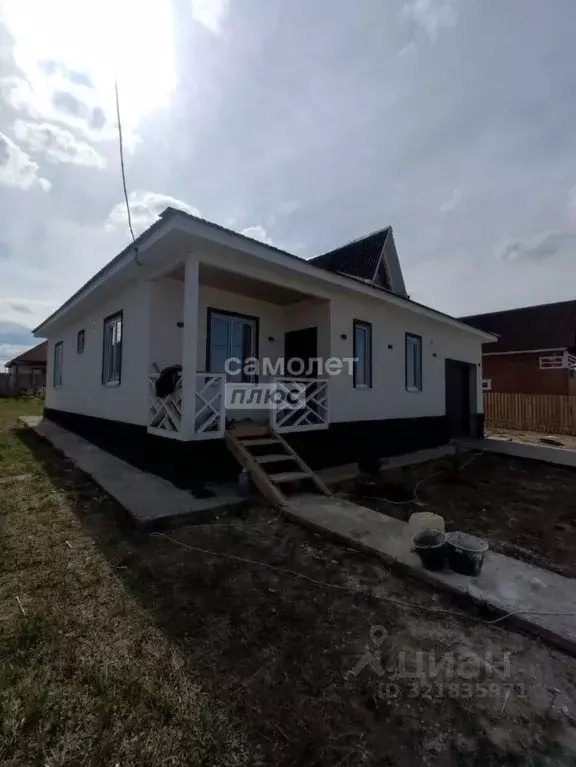 Дом в Иркутская область, Иркутский муниципальный округ, с. ... - Фото 1