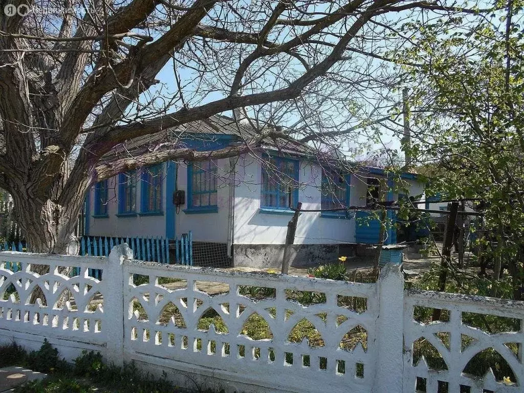 Дом в Республика Крым, муниципальный округ Судак, село Грушевка (63 м) - Фото 1