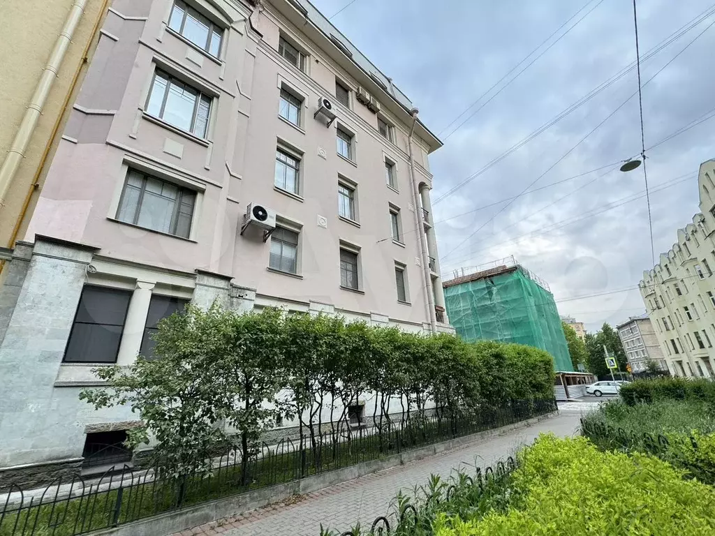 2-к. квартира, 74 м, 1/6 эт. - Фото 1