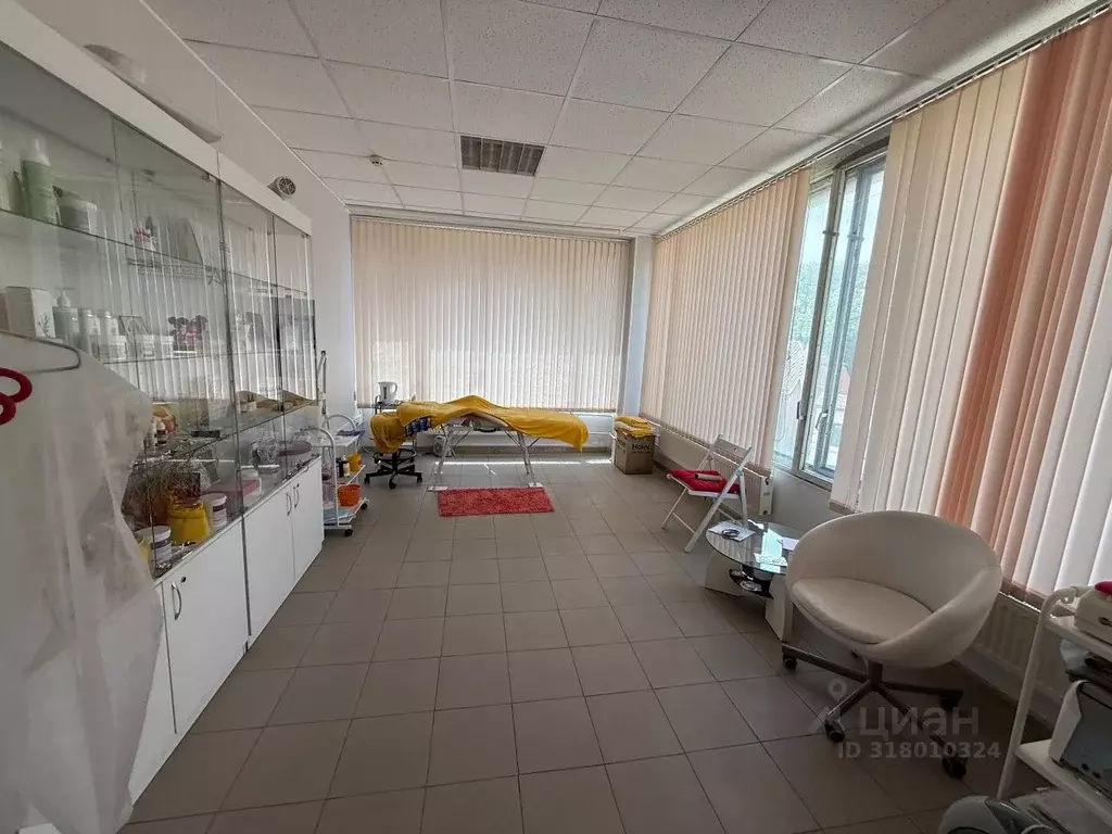 Офис в Ростовская область, Таганрог Социалистическая ул., 2 (25 м) - Фото 0