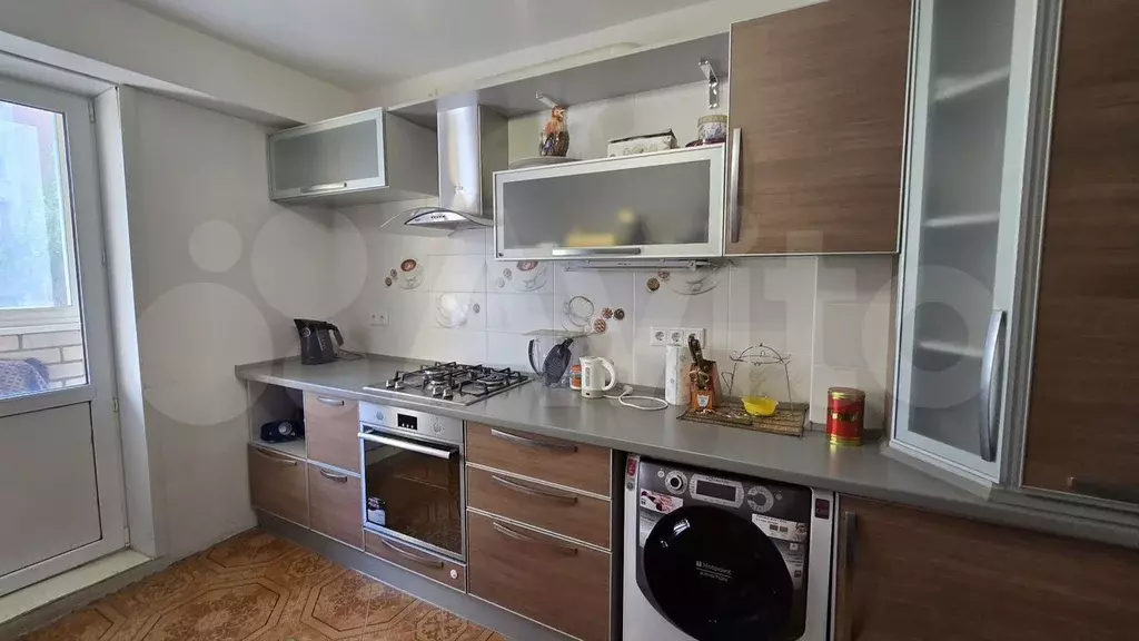 1-к. квартира, 42 м, 2/10 эт. - Фото 1