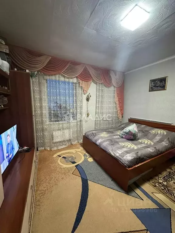 Дом в Красноярский край, Березовский район, Зыковский сельсовет, д. ... - Фото 0