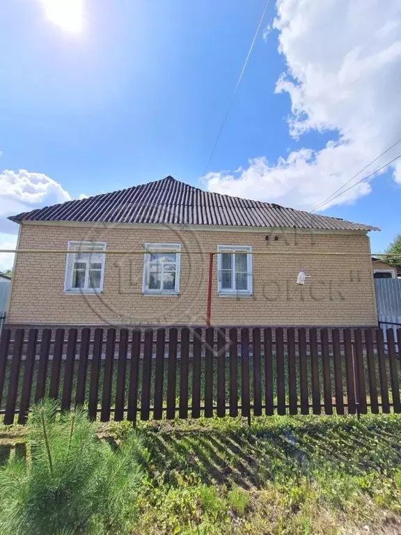 Дом в Курская область, Фатеж Майская ул., 54 (79 м) - Фото 0