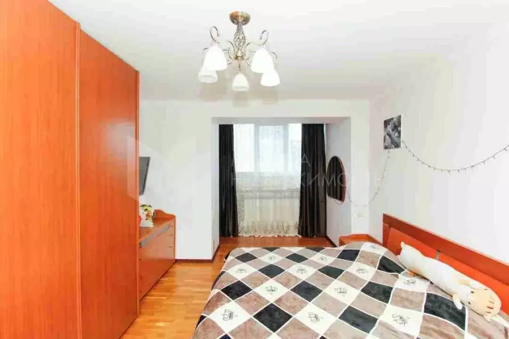 3-к кв. Тюменская область, Тюмень Военная ул., 11 (118.0 м) - Фото 1