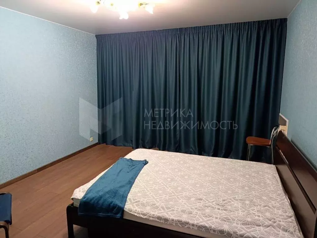 3-к кв. Тюменская область, Тюмень Даудельная ул., 4 (140.3 м) - Фото 0