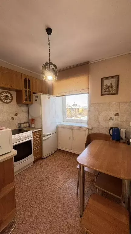 2-к. квартира, 42 м, 5/5 эт. - Фото 1
