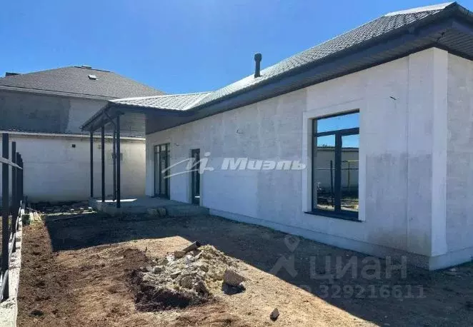 Дом в Крым, Евпатория ул. Мемета Нузета, 45/1 (115 м) - Фото 1